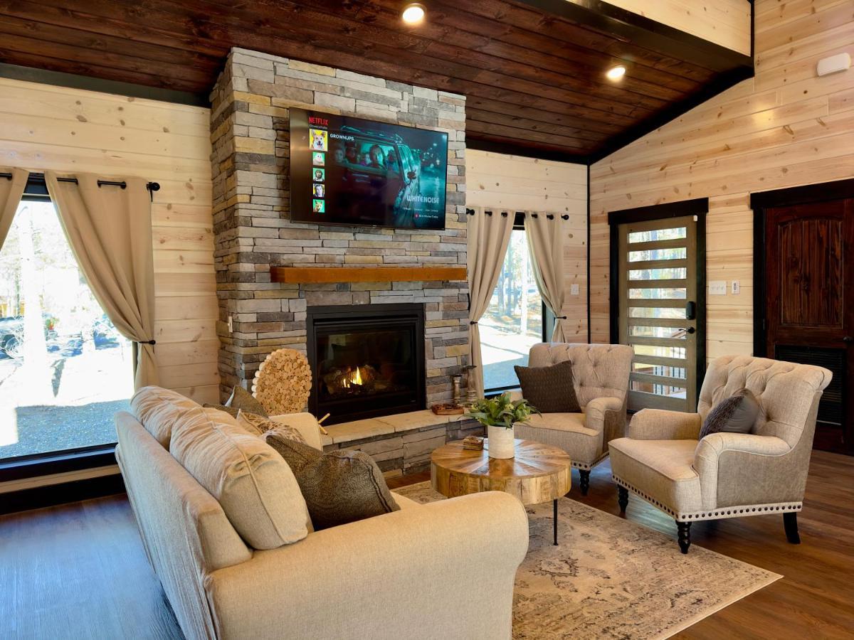 بروكن بو New Luxury Cabin, Hot Tub, Forest Views,Hotel Style Amenities المظهر الخارجي الصورة