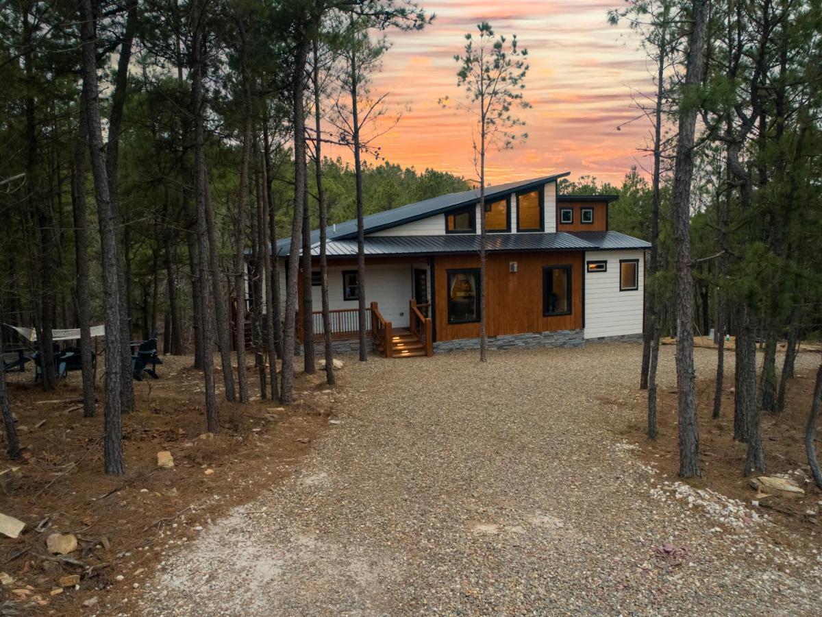بروكن بو New Luxury Cabin, Hot Tub, Forest Views,Hotel Style Amenities المظهر الخارجي الصورة
